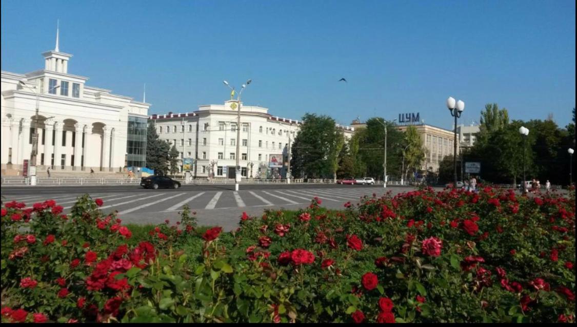 White House 2021 Very Center Apartment Kherson Luaran gambar